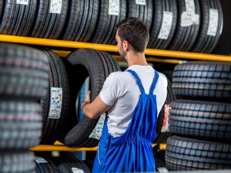 Şenkaya Oto Lastikçi